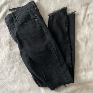 Levi’s Mile High Super skinny Jeans, Black distressed, Size 30,